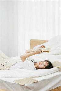 猫、外星人和失控的方向盘